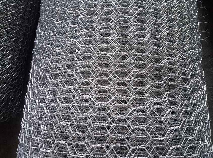 Galvanized Wire Mesh: Features, Benefits, and Industrial Applications