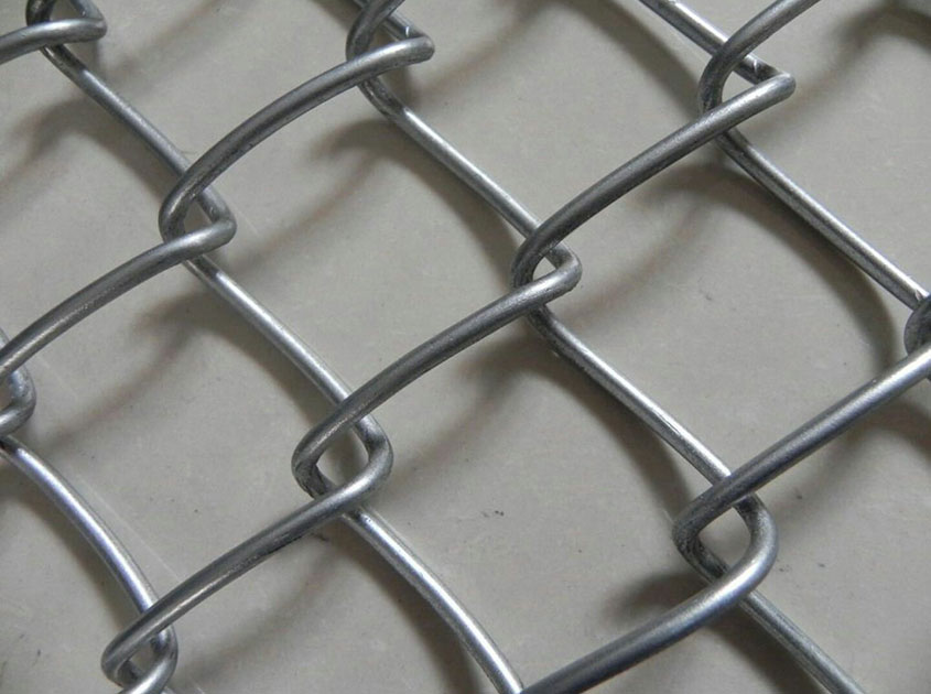Galvanized Chain Link Mesh: A Durable and Economical Fencing Solution