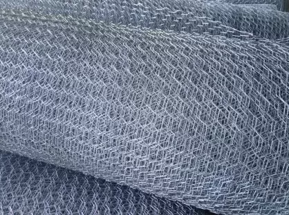 Hexagonal Wire Mesh: Lightweight Yet Strong Fence for Agricultural & Poultry Use