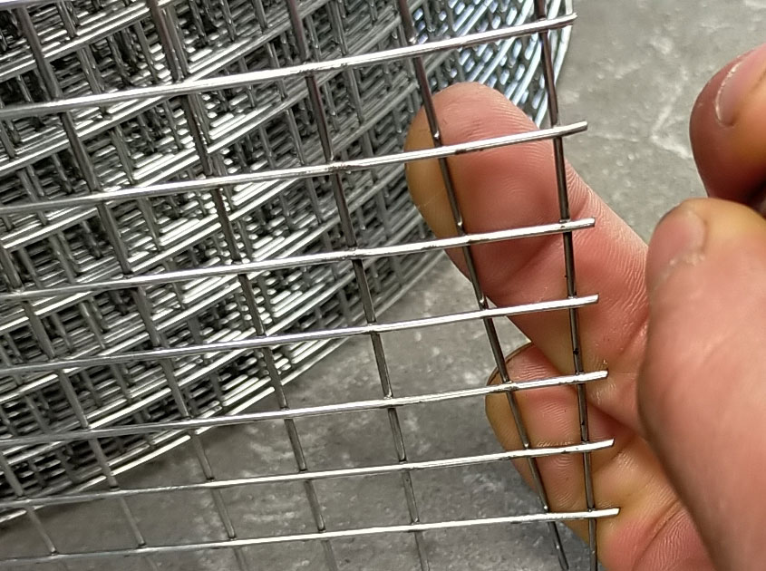 China Wire Mesh: Types, Manufacturers, Specifications and Buying Guide